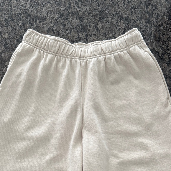 NWOT Old Navy SoComfy Cream Jogger Sweatpants - Picture 2 of 5